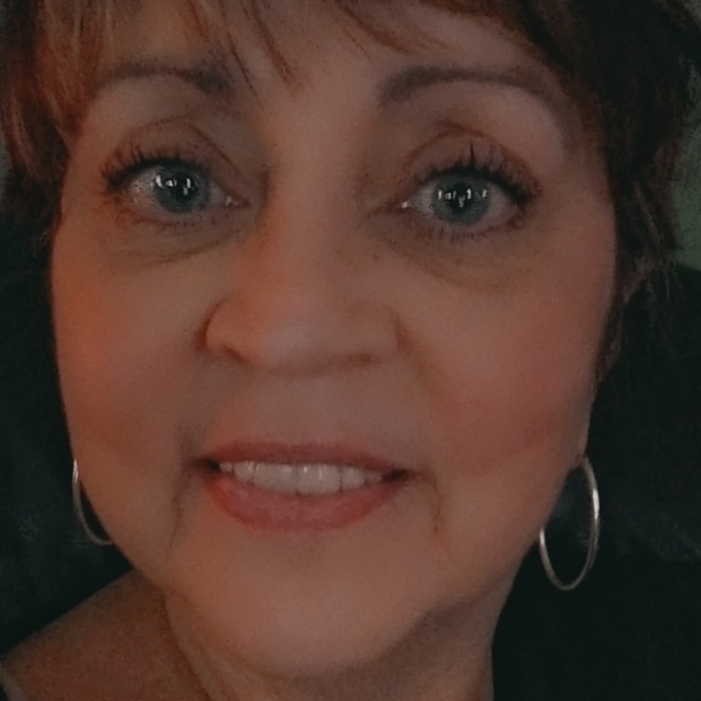 Meet your Posher, Jeanni